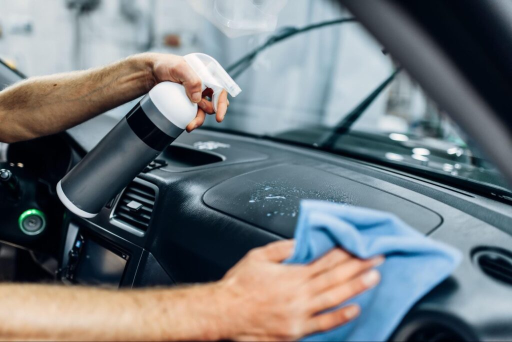 ทำความสะอาดภายในรถ ราคาถูกดีอย่างไร